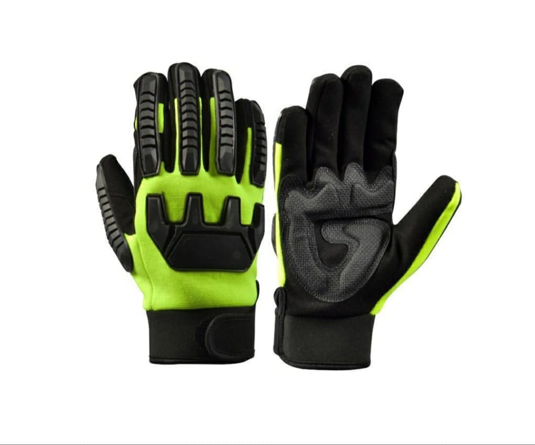 Expert Gloves Manufacturer in Sialkot, Pakistan